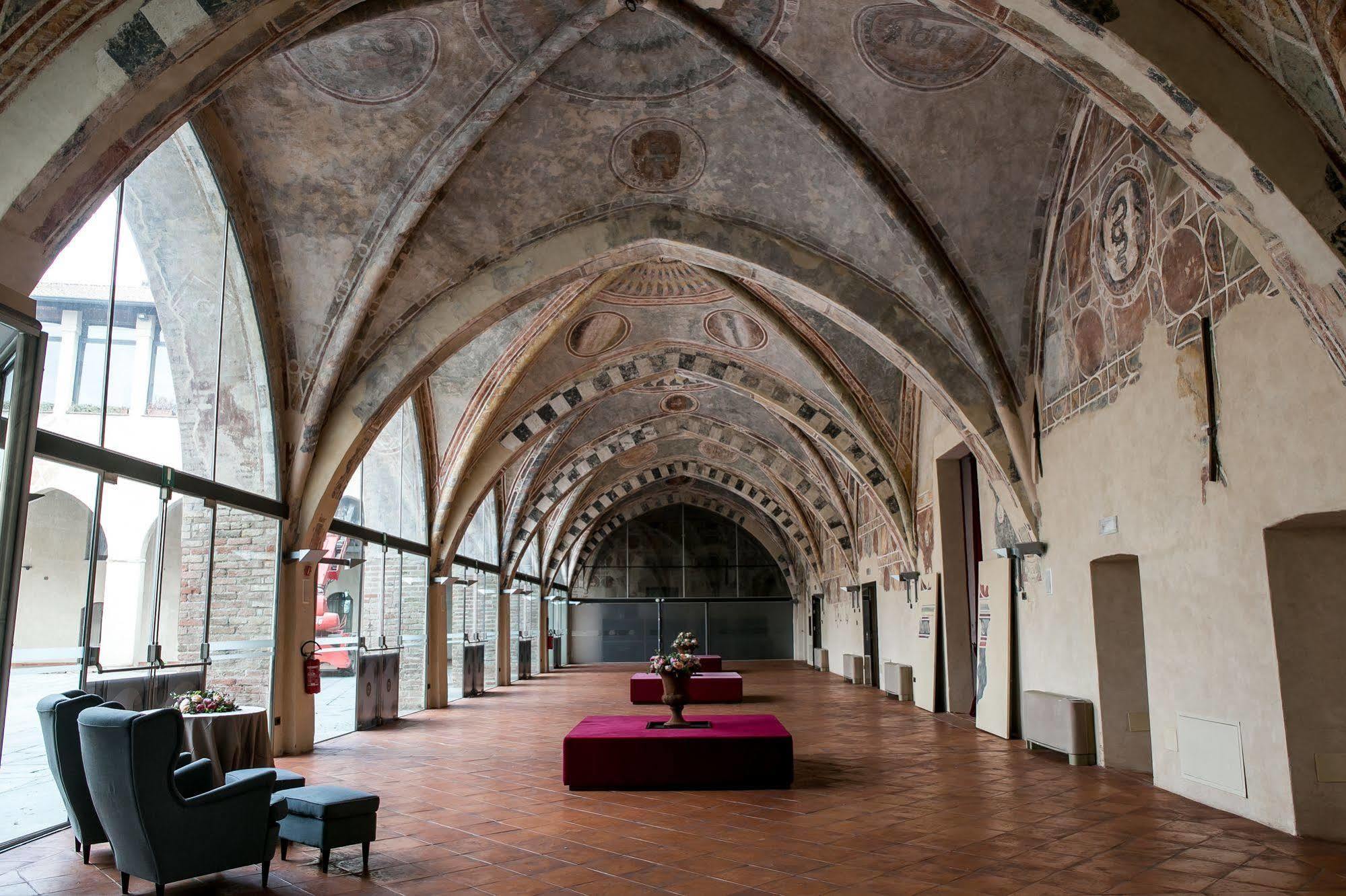 Hotel Castello Visconteo à Cassano dʼAdda Extérieur photo