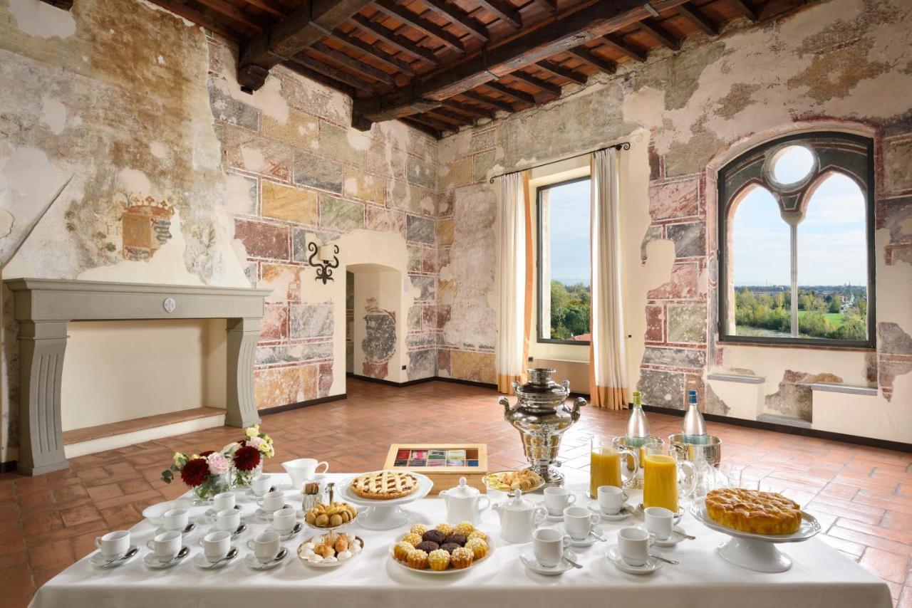 Hotel Castello Visconteo à Cassano dʼAdda Extérieur photo
