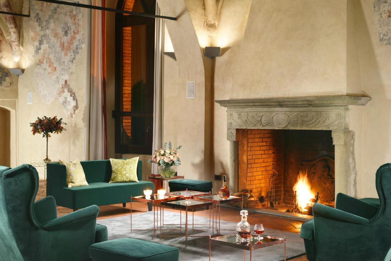 Hotel Castello Visconteo à Cassano dʼAdda Extérieur photo