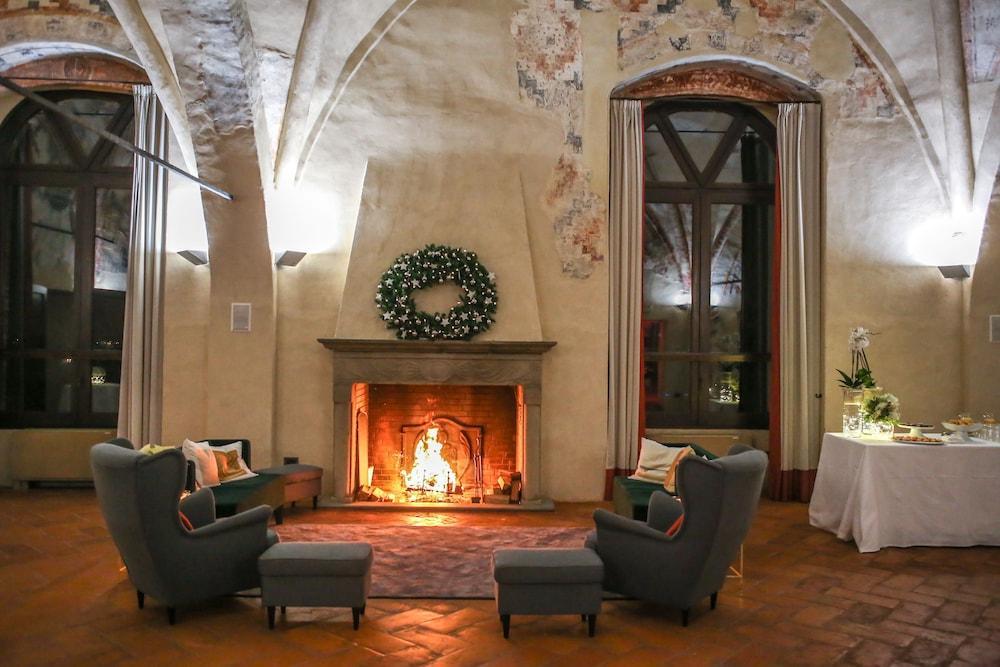 Hotel Castello Visconteo à Cassano dʼAdda Extérieur photo